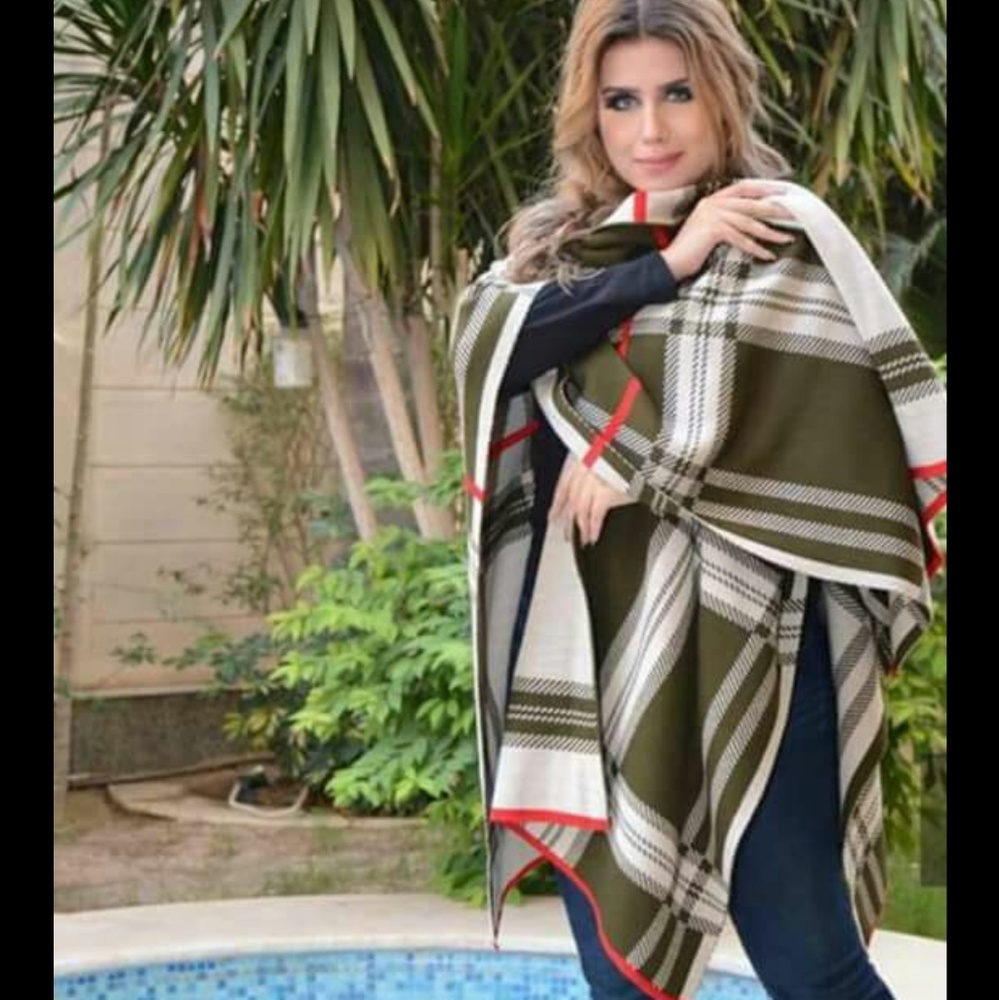 Reversible poncho